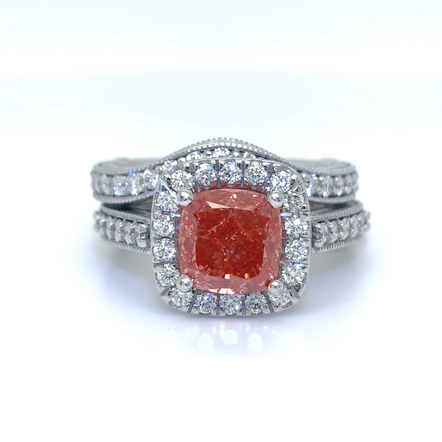 14KW 2PC 2.80CT FANCY VIVID PINK LAB GROWN-0.66CTW NATURAL DIAMOND BRIDAL SET VS1