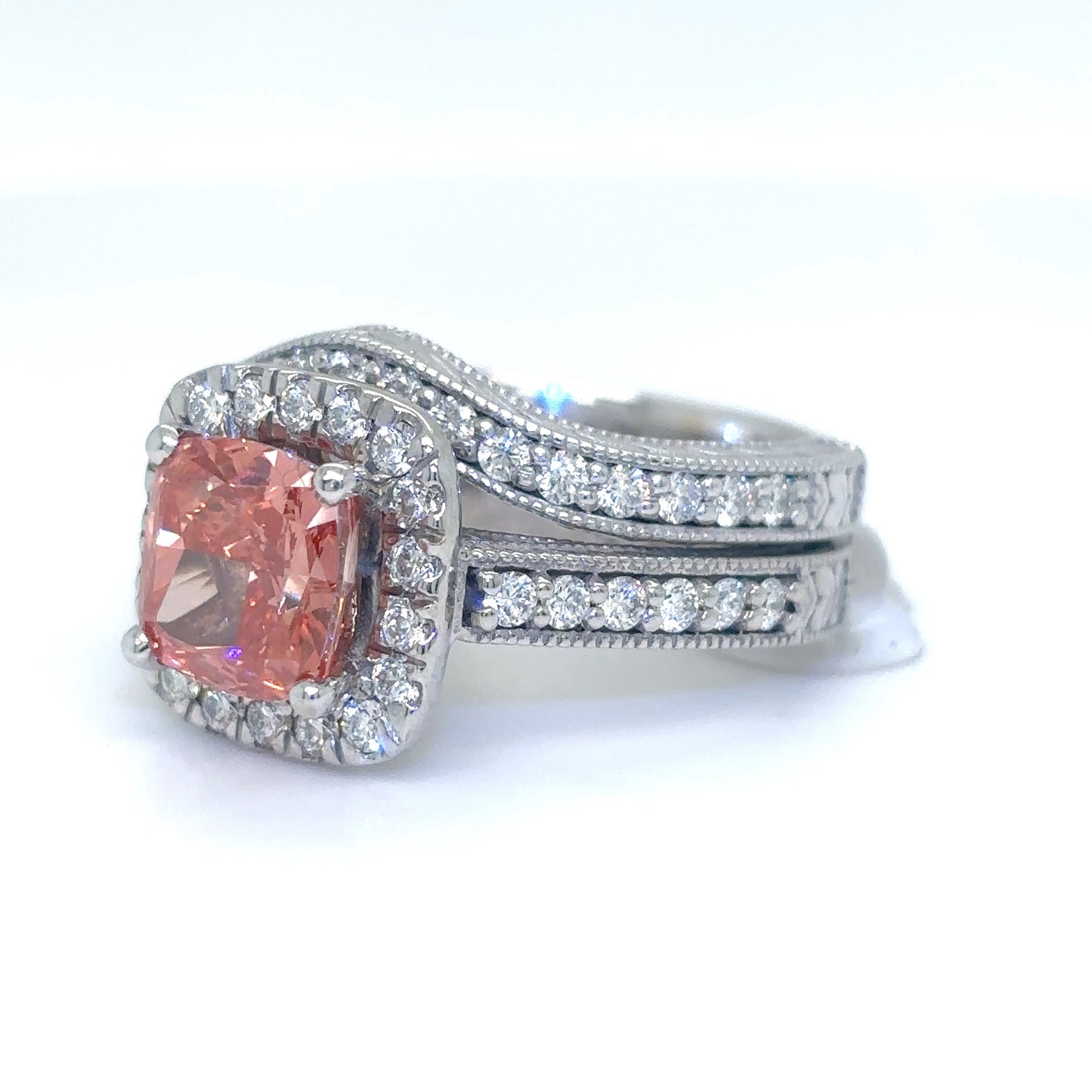 14KW 2PC 2.80CT FANCY VIVID PINK LAB GROWN-0.66CTW NATURAL DIAMOND BRIDAL SET VS1