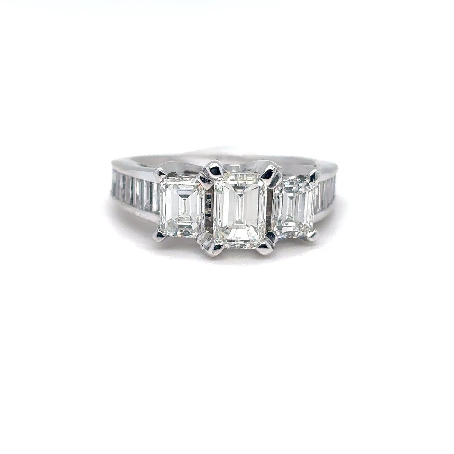 14KW 2.98CTW EMERALD -BAGUETTE DIAMOND RING VVS2/J 5.9G