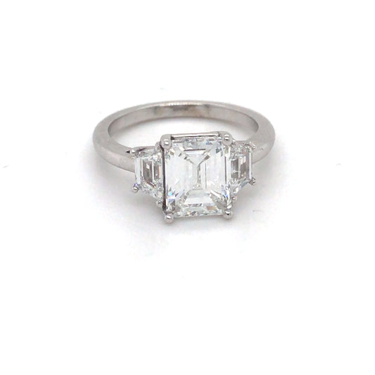 14KW 3.17CTW EMERALD CUT-TRAPEZE DIAMOND ENGAGEMENT RING
