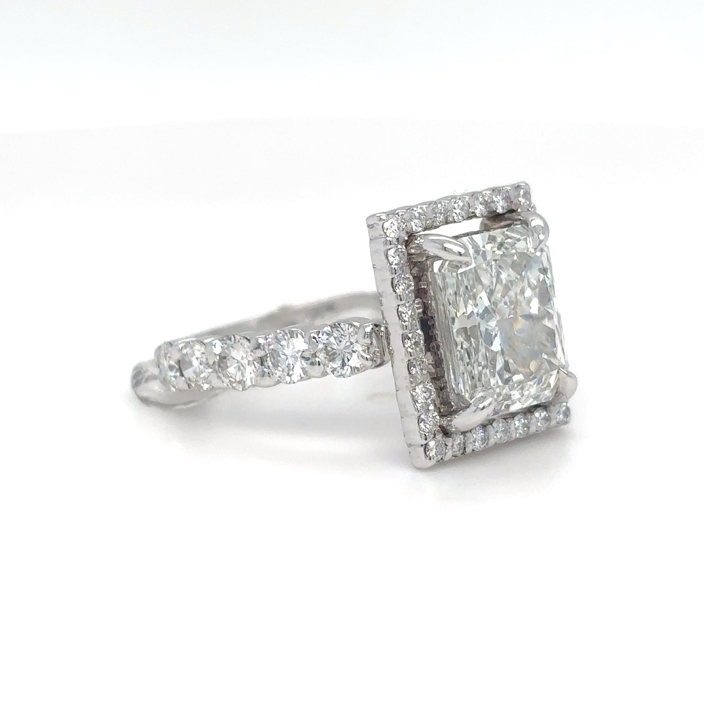 14KW 4.01CTW RADIANT DIAMOND HALO ENGAGEMENT RING I1/H 5.9G