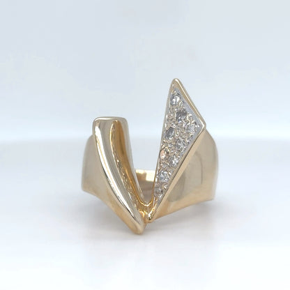 14KY 0.20CTW PAVE DIAMOND "V" FASHION RING SI/H 10.2G