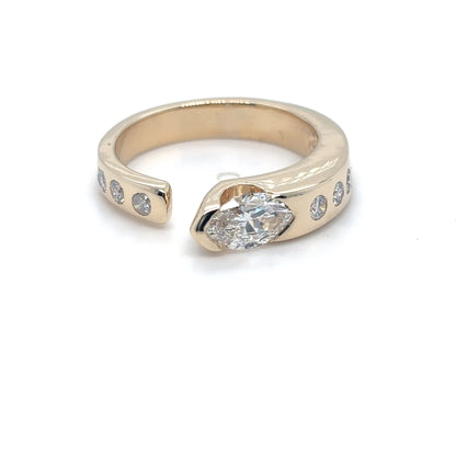14KY 0.83CTW MARQUISE-ROUND BRILLIANT DIAMOND RING VS1/G-H 5.8G