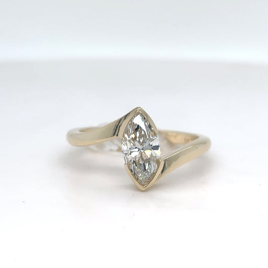 14KY 1.10CT MARQUISE BRILLIANT DIAMOND RING SI1/F 3.8G