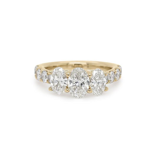 14KY 2.29CTW THREE OVAL-ROUND DIAMOND RING VS1/H-K 5.4G-Fine Jewelry in Bradenton &amp; Lakewood Ranch, Fl. | Michael &amp; Co. Jewelers