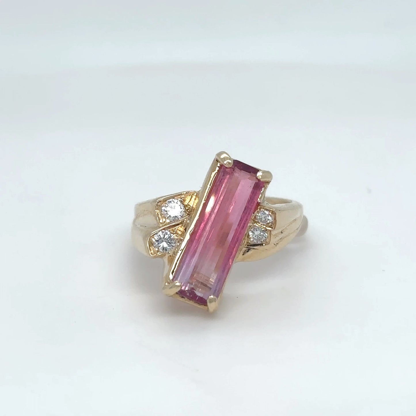 14KY 2.57CTW BI-COLOR PINK TOURMALINE-DIAMOND RING VS/F-G 5.6G