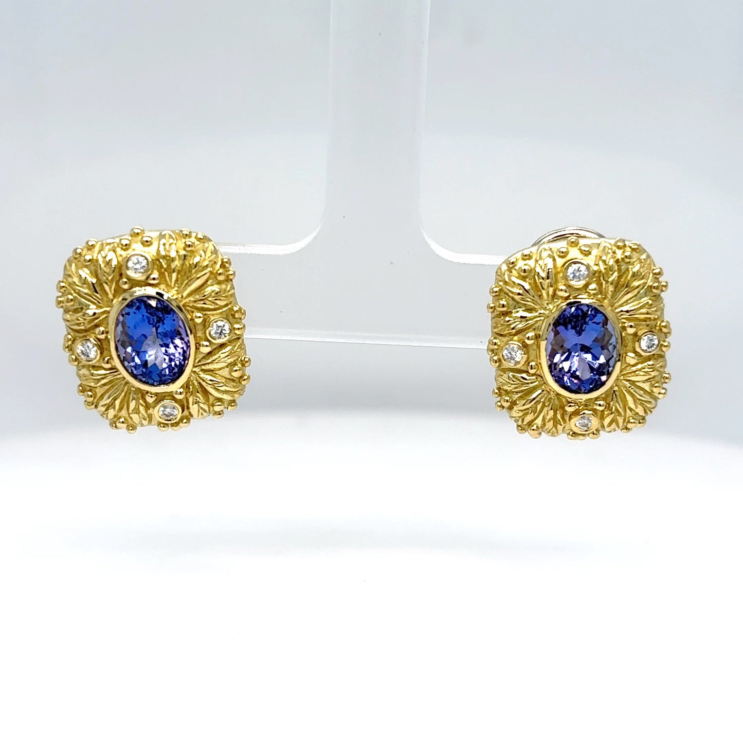 18KTT 2.80CTW TANZANITE-DIAMOND EARRINGS "AAA" VS/F-G 14.7G