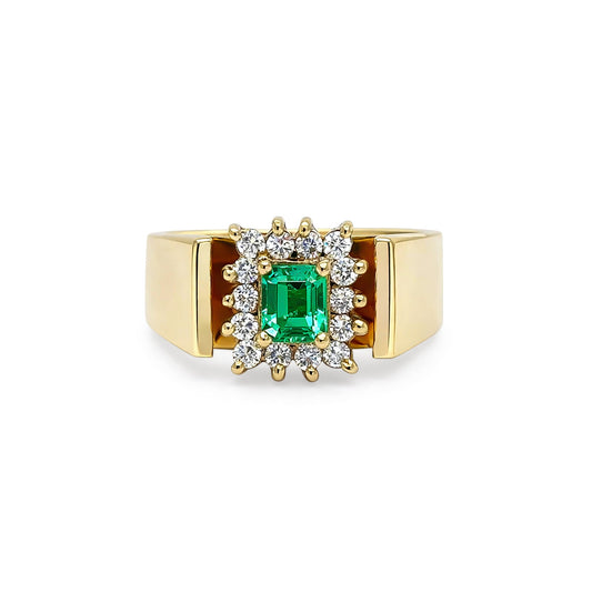18KY 0.65CTW EMERALD-DIAMOND HALO RING "AAA" VS/G-H 8.6G - Michael & Co. Jewelers