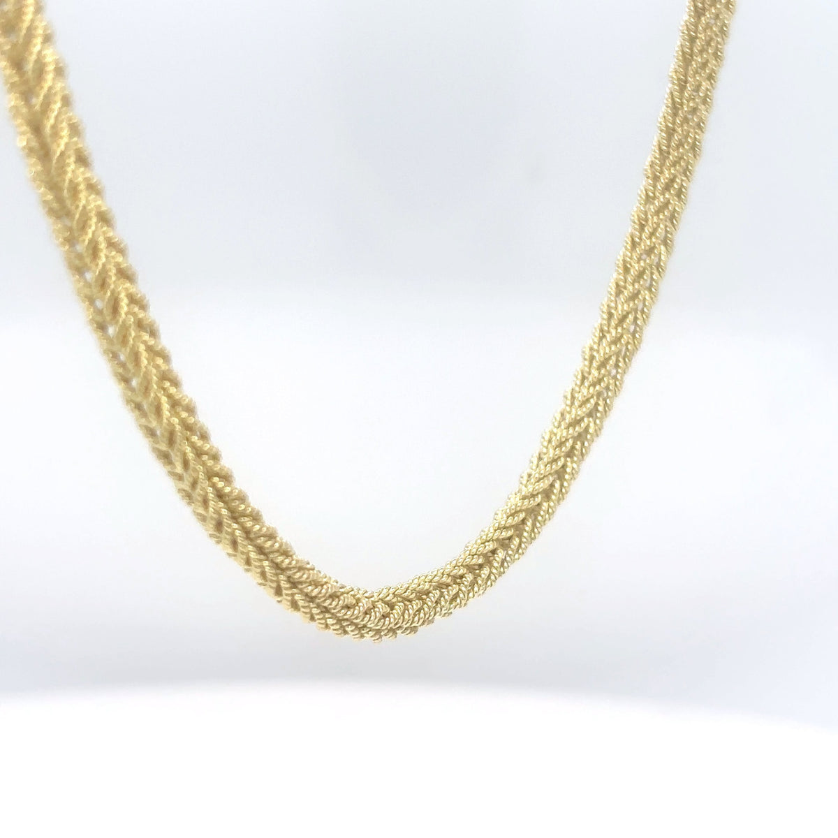 18KY 18" 3.0MM SOLID FANCY BRAIDED NECKLACE 23.6