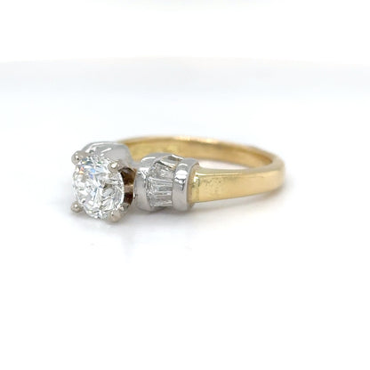 18KTT 1.73CTW ROUND-BAGUETTE DIAMOND ENGAGEMENT RING I1/G 8.0G