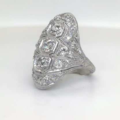 PLAT. 0.75CTW ANTIQUE FILIGREE DIAMOND RING SI2/I 5.4G