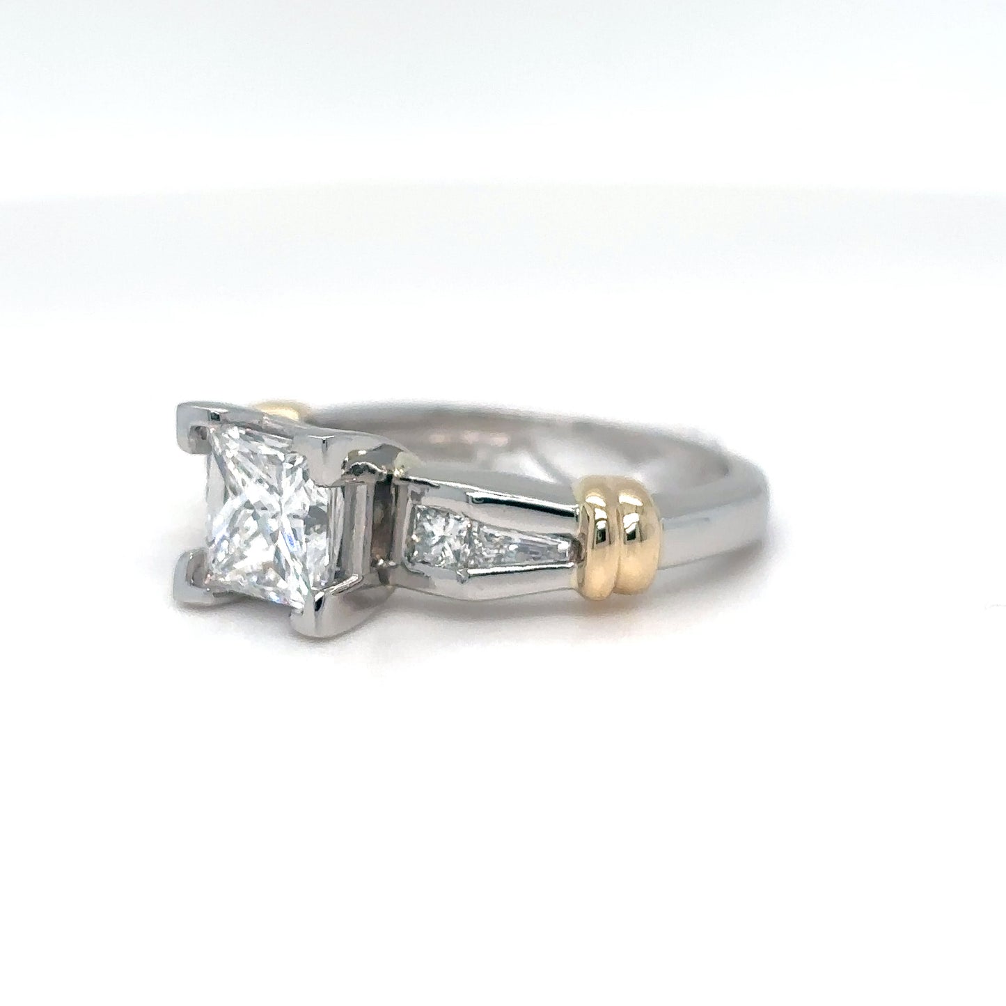 PLAT-18KY 1.87CTW PRINCESS BRILLIANT-BAGUETTE DIAOND ENGAGEMENT RING I1/D-SI1/F-G 8.6G