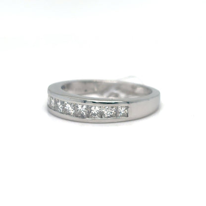 PLAT. 1.00CTW PRINCESS CUT DIAMOND BAND VS2/H-I 6.5G